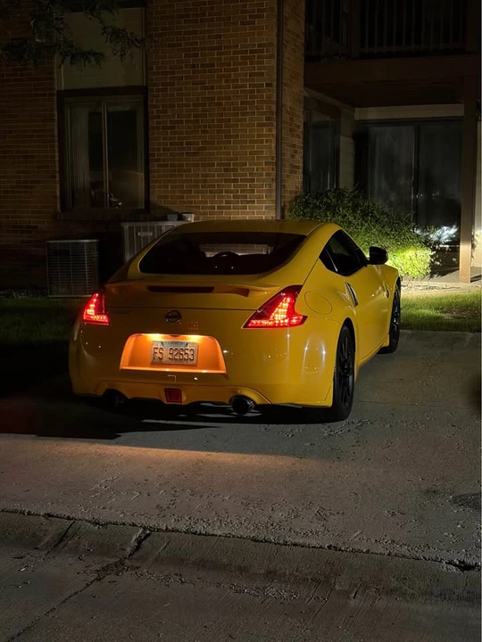 2017 Nissan 370Z 6th Gen - Image 9 of 10