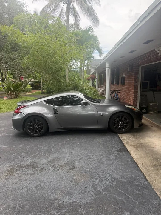 2017 Nissan 370Z 6th Gen - Image 4 of 6