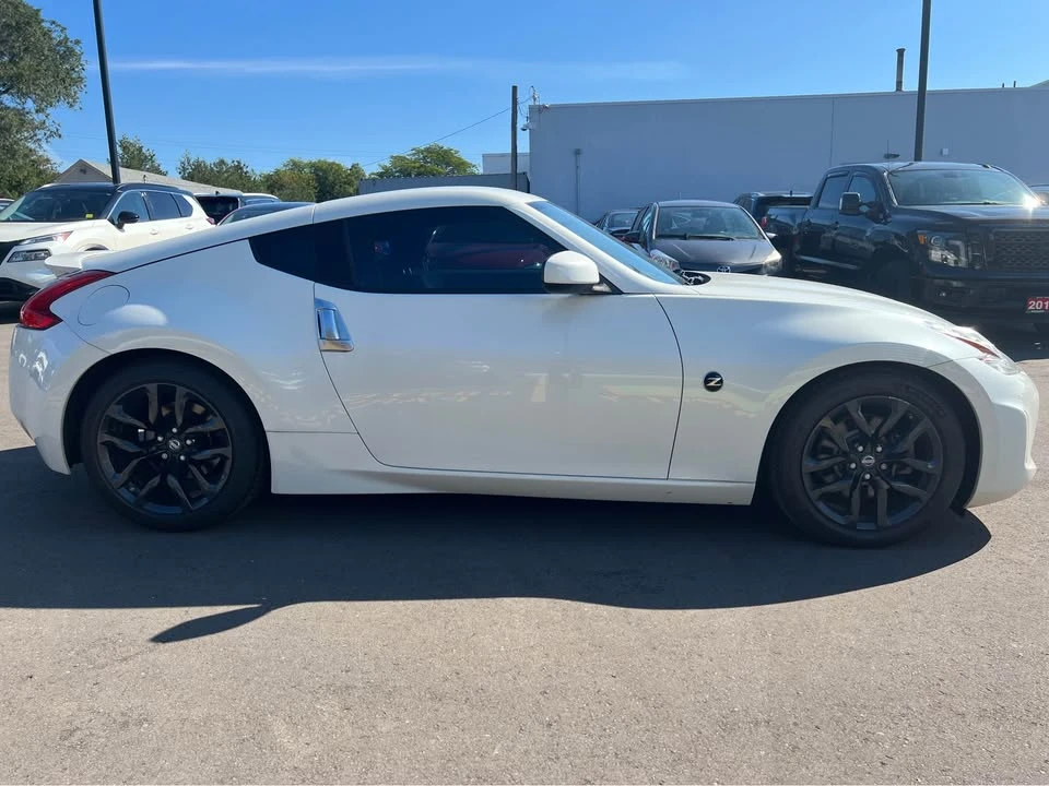 2017 Nissan 370Z 6th Gen - Image 5 of 15