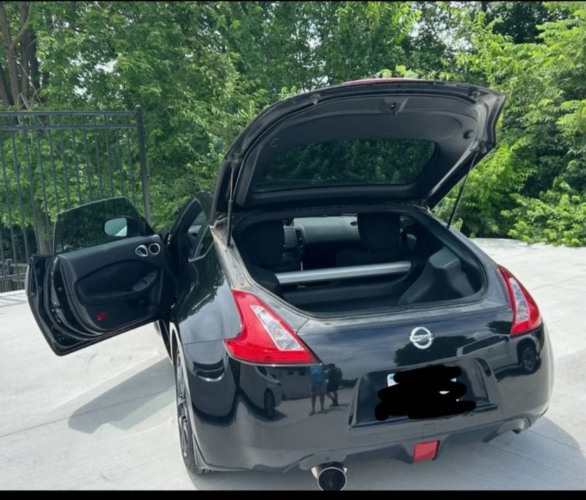 2017 Nissan 370Z 6th Gen - Image 8 of 8