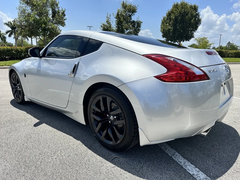 2017 Nissan 370Z 6th Gen - Image 6 of 20