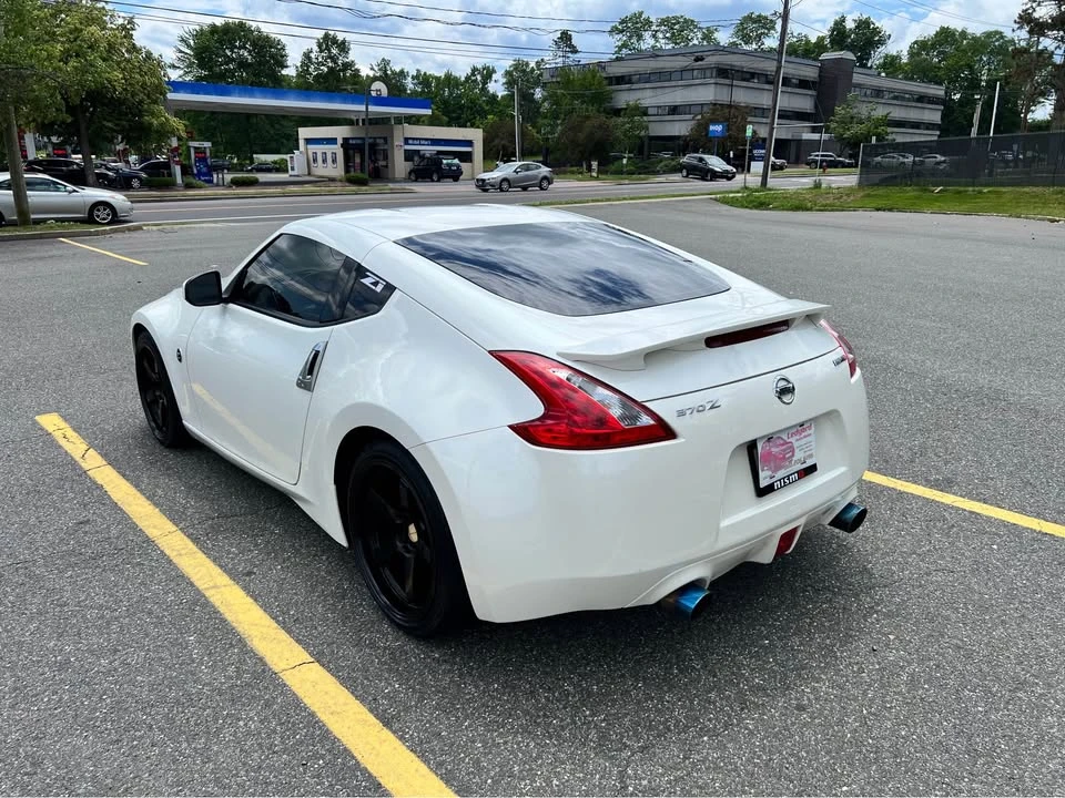 2017 Nissan 370Z 6th Gen - Image 3 of 14