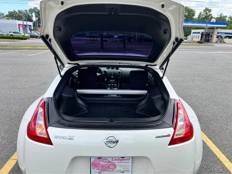 2017 Nissan 370Z 6th Gen - Image 9 of 14
