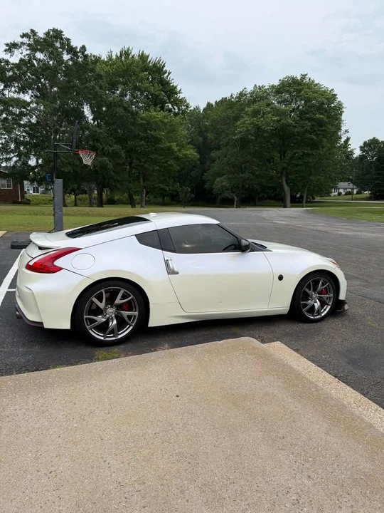 2017 Nissan 370Z 6th Gen - Image 9 of 20