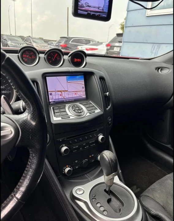 2017 Nissan 370Z 6th Gen - Image 6 of 10