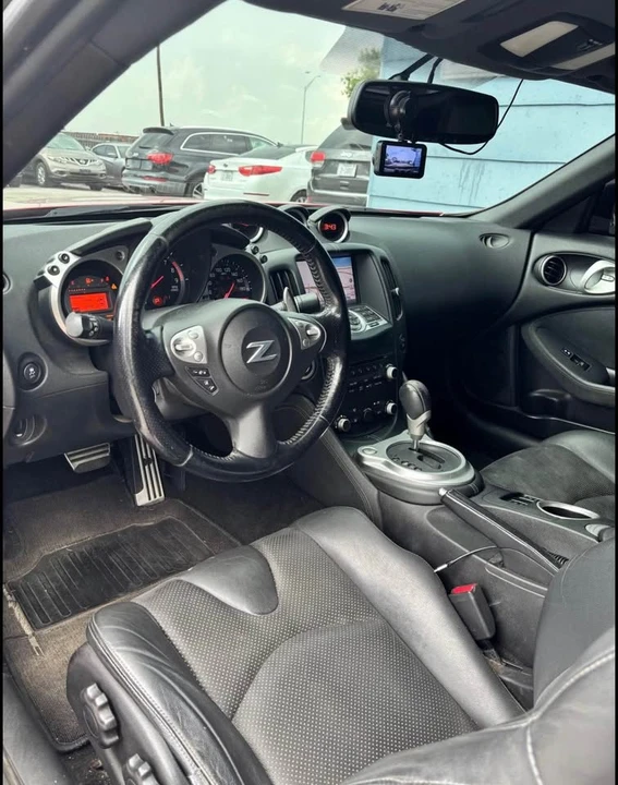 2017 Nissan 370Z 6th Gen - Image 4 of 10