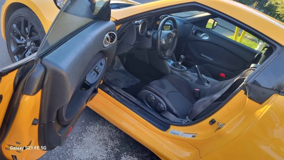 2017 Nissan 370Z 6th Gen - Image 9 of 13