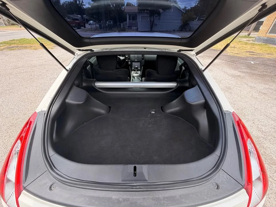 2017 Nissan 370Z 6th Gen - Image 10 of 17