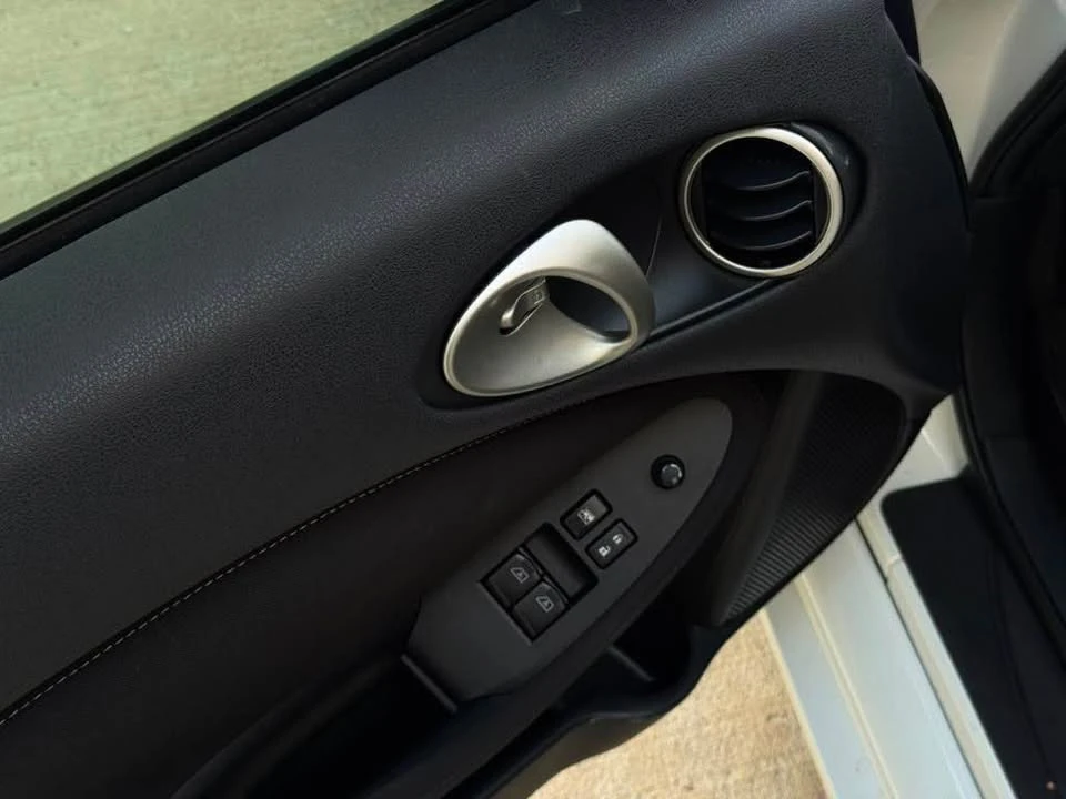 2017 Nissan 370Z 6th Gen - Image 17 of 20