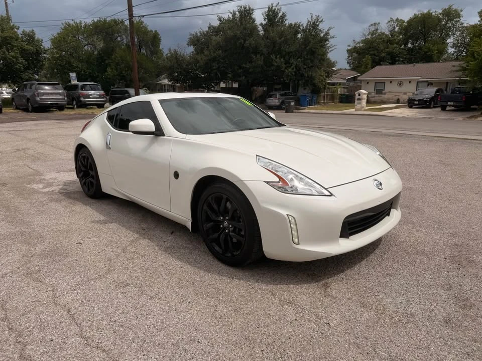 2017 Nissan 370Z 6th Gen - Image 3 of 17