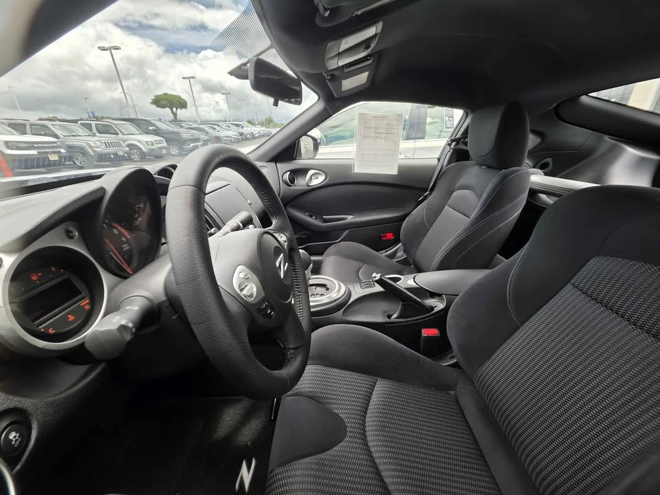 2017 Nissan 370Z 6th Gen - Image 2 of 8