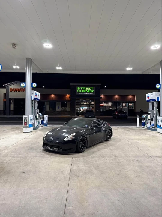 2017 Nissan 370Z 6th Gen - Image 2 of 5