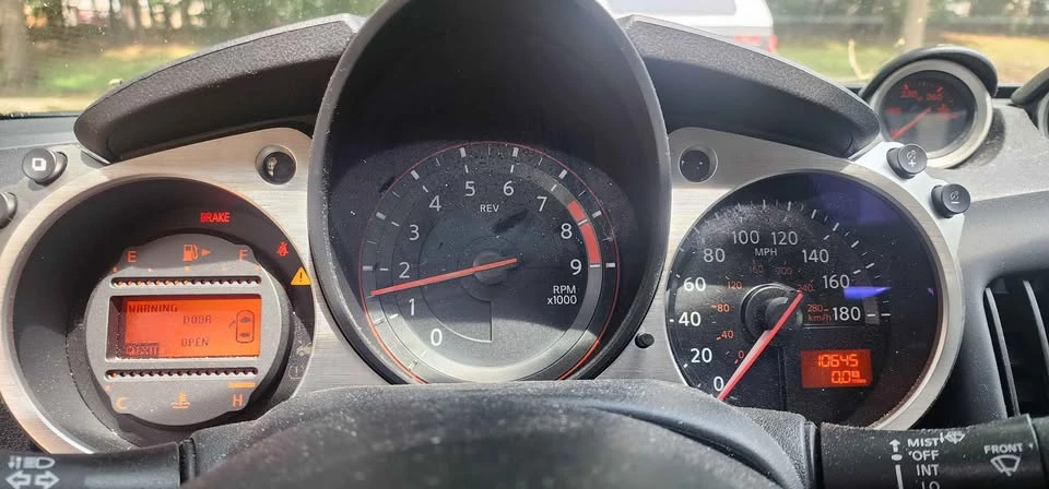 2017 Nissan 370Z 6th Gen - Image 2 of 2