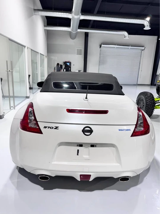 2017 Nissan 370Z 6th Gen - Image 4 of 11