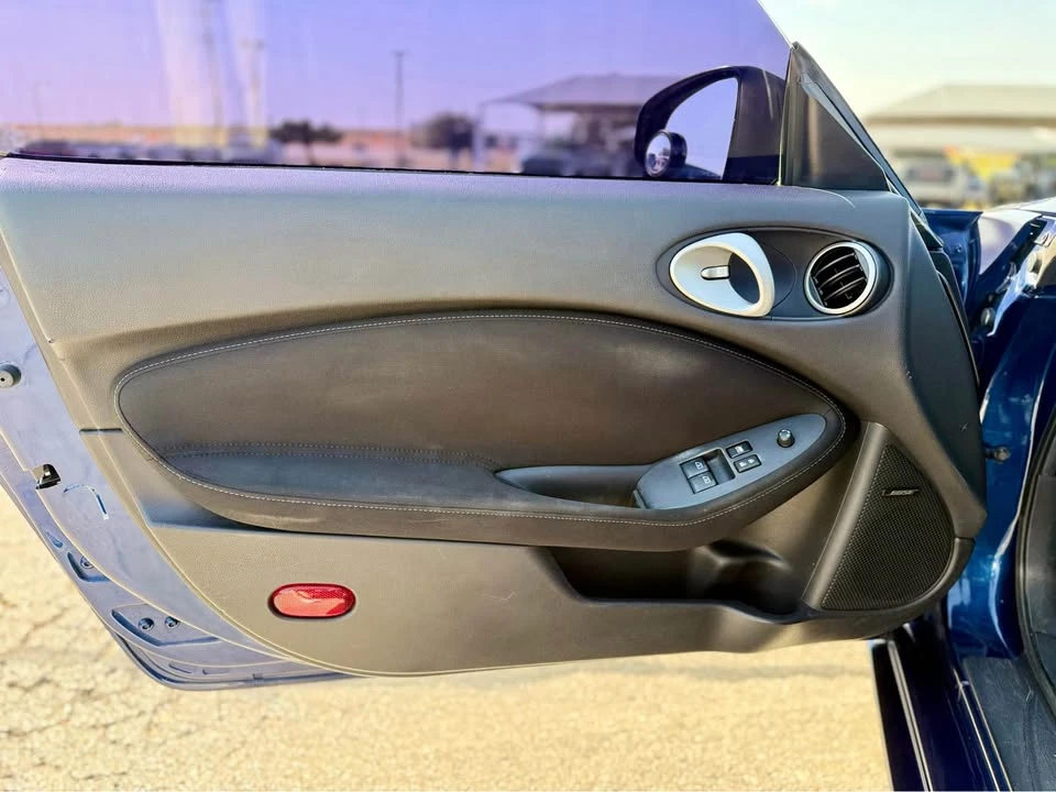 2017 Nissan 370Z 6th Gen - Image 7 of 14