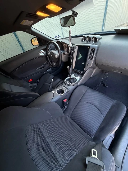 2017 Nissan 370Z 6th Gen - Image 2 of 7