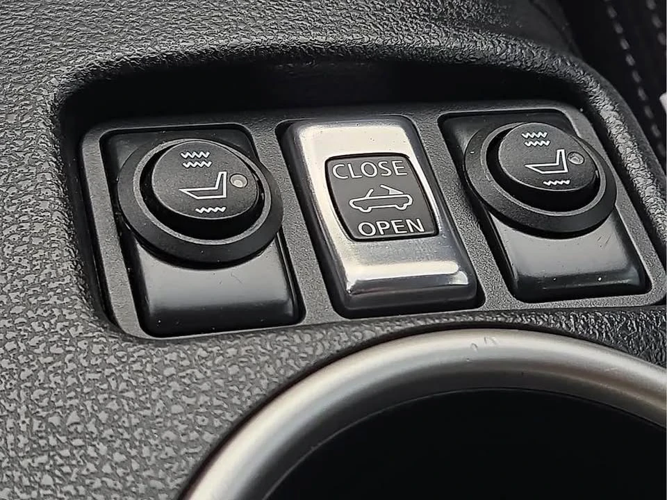 2017 Nissan 370Z 6th Gen - Image 17 of 19