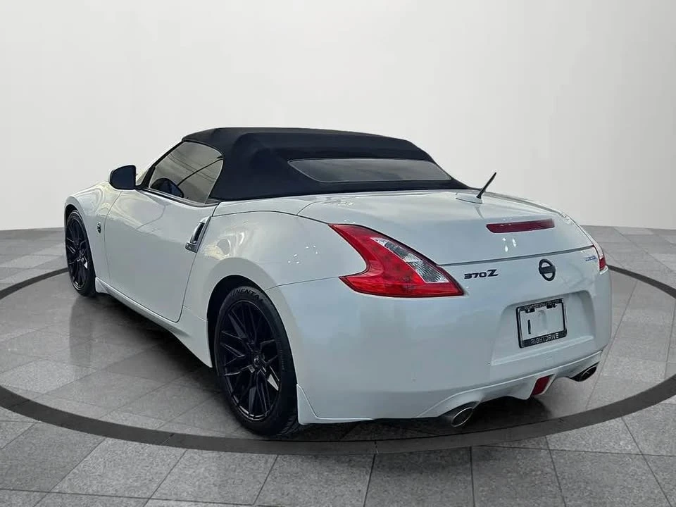 2017 Nissan 370Z 6th Gen - Image 4 of 19
