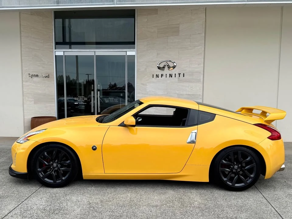 2017 Nissan 370Z 6th Gen - Image 2 of 10