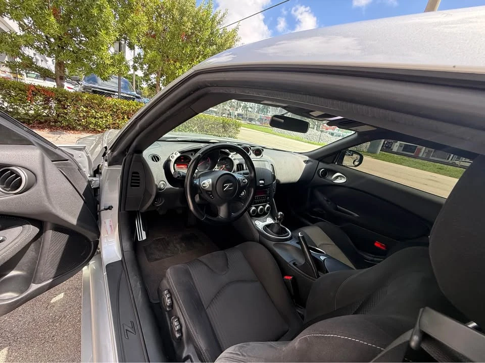 2017 Nissan 370Z 6th Gen - Image 14 of 19