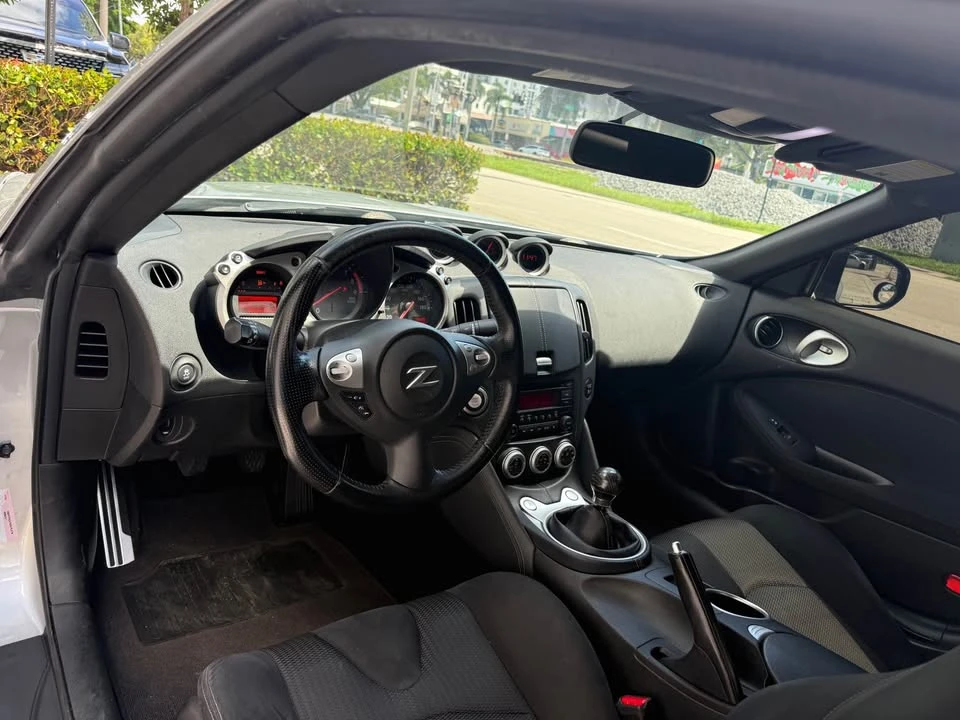 2017 Nissan 370Z 6th Gen - Image 15 of 19