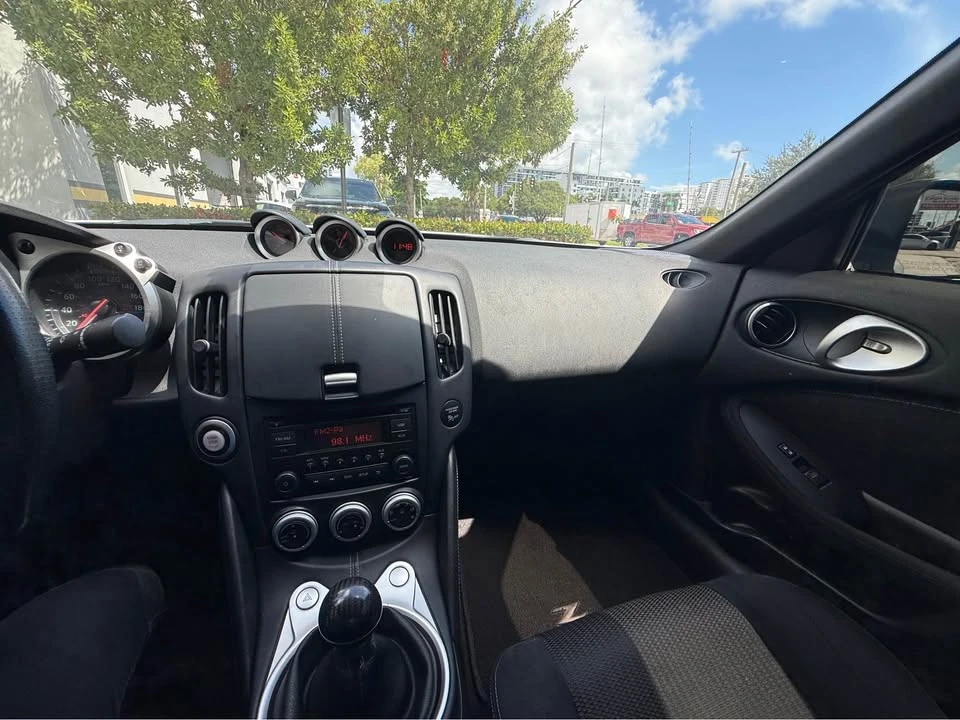 2017 Nissan 370Z 6th Gen - Image 17 of 19