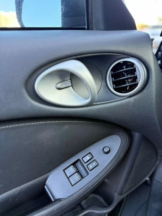 2017 Nissan 370Z 6th Gen - Image 17 of 21