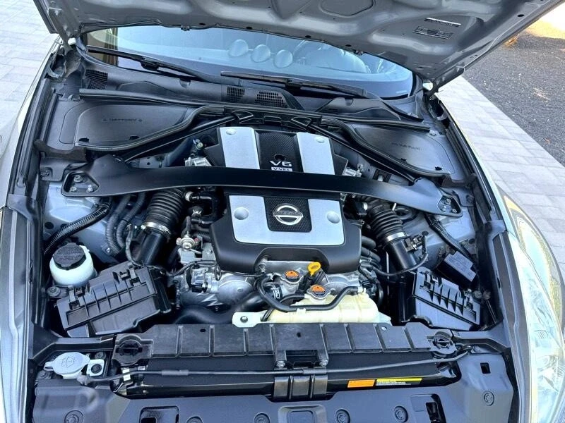 2017 Nissan 370Z 6th Gen - Image 17 of 18