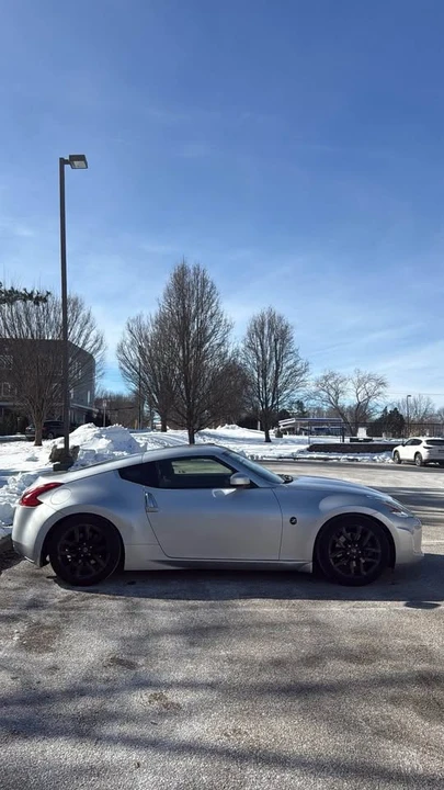 2017 Nissan 370Z 6th Gen - Image 4 of 10