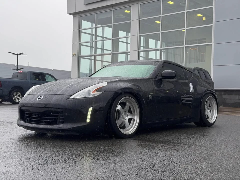 2017 Nissan 370Z 6th Gen - Image 2 of 12