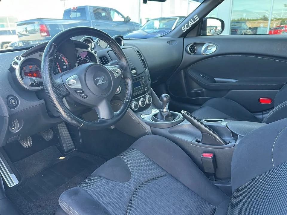 2017 Nissan 370Z 6th Gen - Image 9 of 14