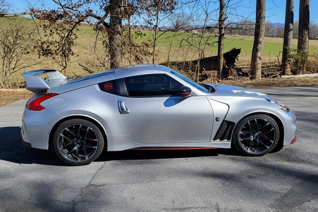 2017 Nissan 370Z 6th Gen - Image 19 of 31