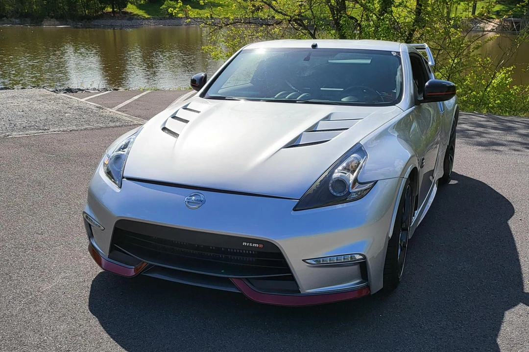 2017 Nissan 370Z 6th Gen - Image 7 of 31