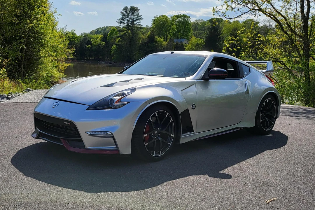 2017 Nissan 370Z 6th Gen - Image 14 of 31