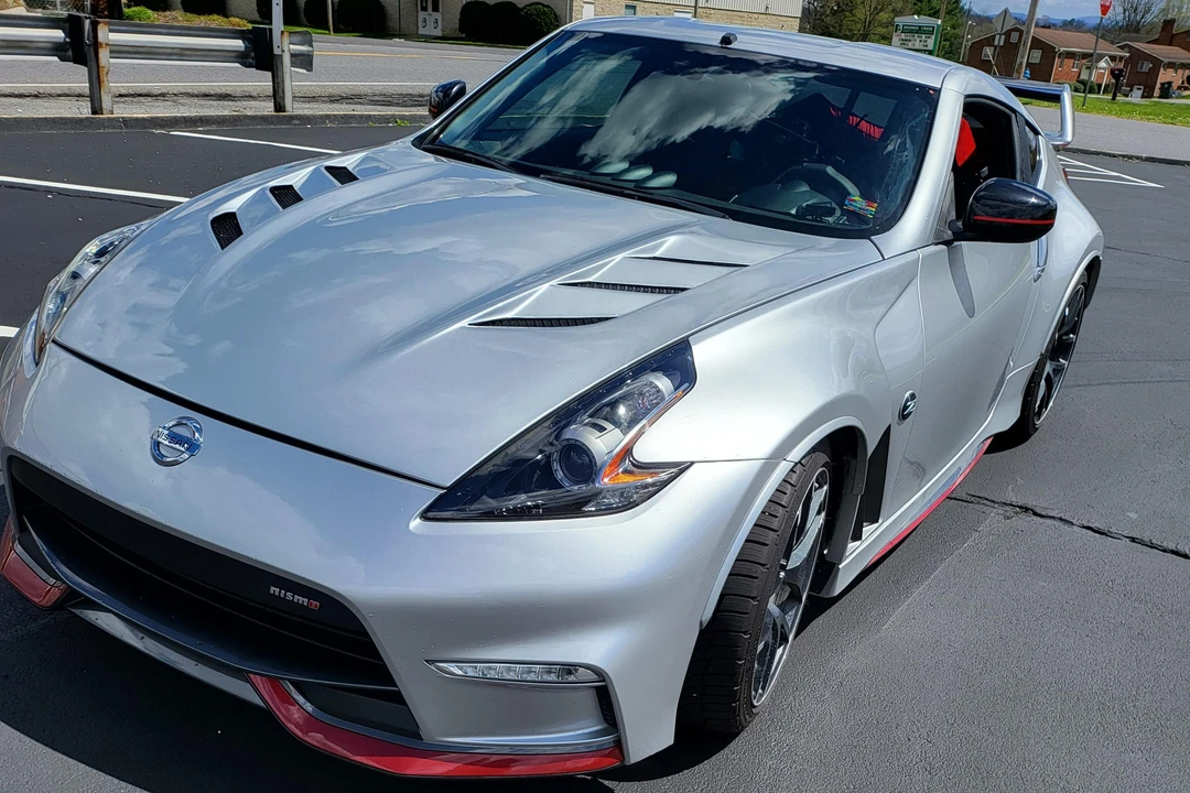 2017 Nissan 370Z 6th Gen - Image 9 of 31