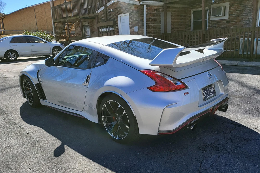 2017 Nissan 370Z 6th Gen - Image 18 of 31