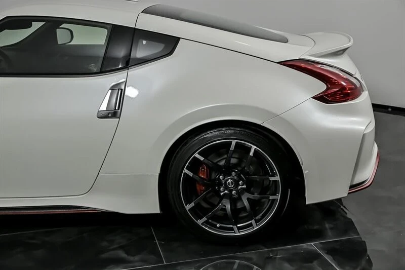 2017 Nissan 370Z 6th Gen - Image 8 of 21