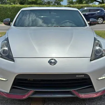 2017 Nissan 370Z NISMO