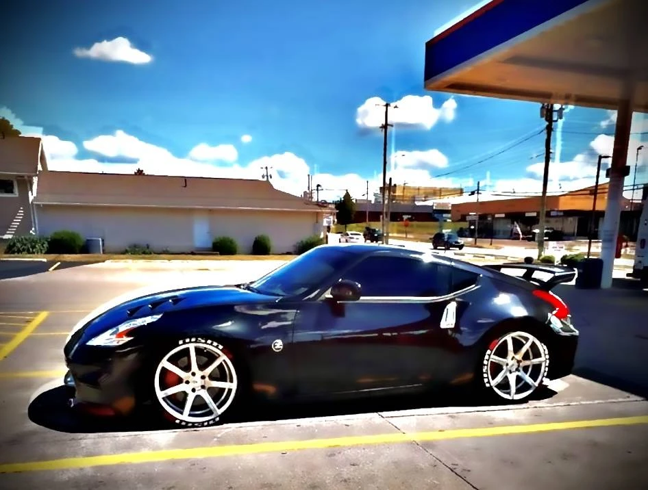 2017 Nissan 370Z 6th Gen - Image 4 of 10