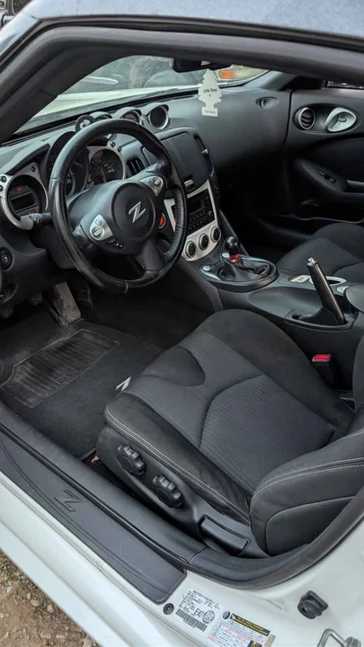 2017 Nissan 370Z 6th Gen - Image 5 of 8