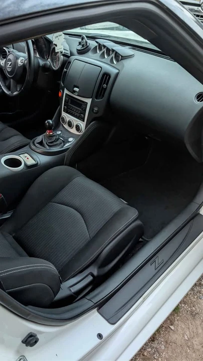 2017 Nissan 370Z 6th Gen - Image 6 of 8