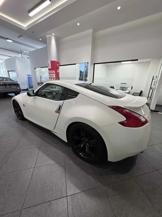 2017 Nissan 370Z 6th Gen - Image 5 of 12