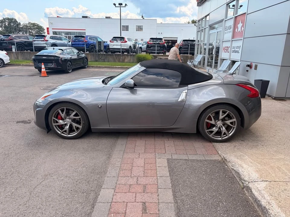 2017 Nissan 370Z 6th Gen - Image 8 of 13