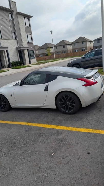 2017 Nissan 370Z 6th Gen - Image 2 of 8