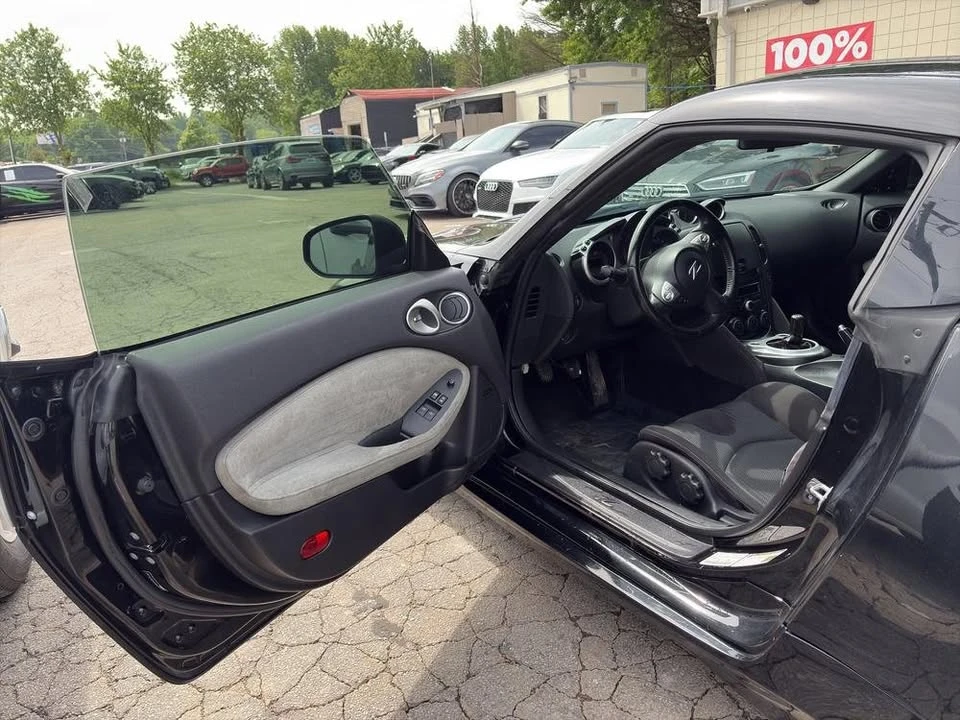 2017 Nissan 370Z 6th Gen - Image 12 of 13