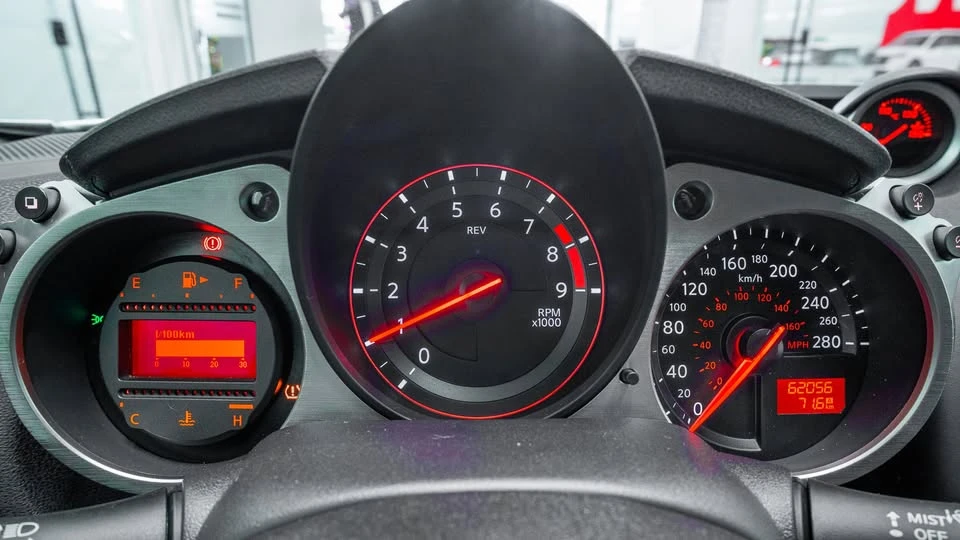 2017 Nissan 370Z 6th Gen - Image 8 of 10