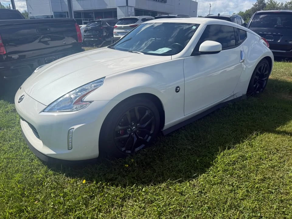 2017 Nissan 370Z 6th Gen - Image 6 of 8