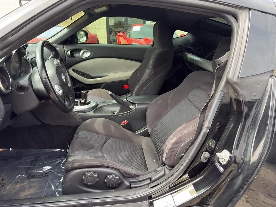 2017 Nissan 370Z 6th Gen - Image 7 of 14