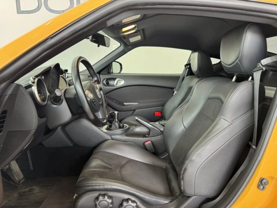 2017 Nissan 370Z 6th Gen - Image 18 of 20