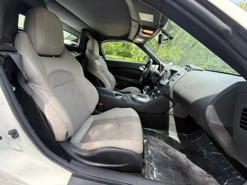 2017 Nissan 370Z 6th Gen - Image 11 of 14